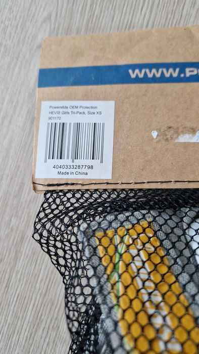 Set de protectie pentru copii - genunchiere, cotiere, protectie palma.