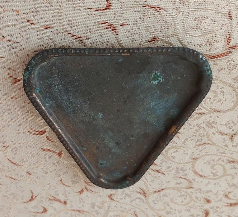 Маленький поднос латунь