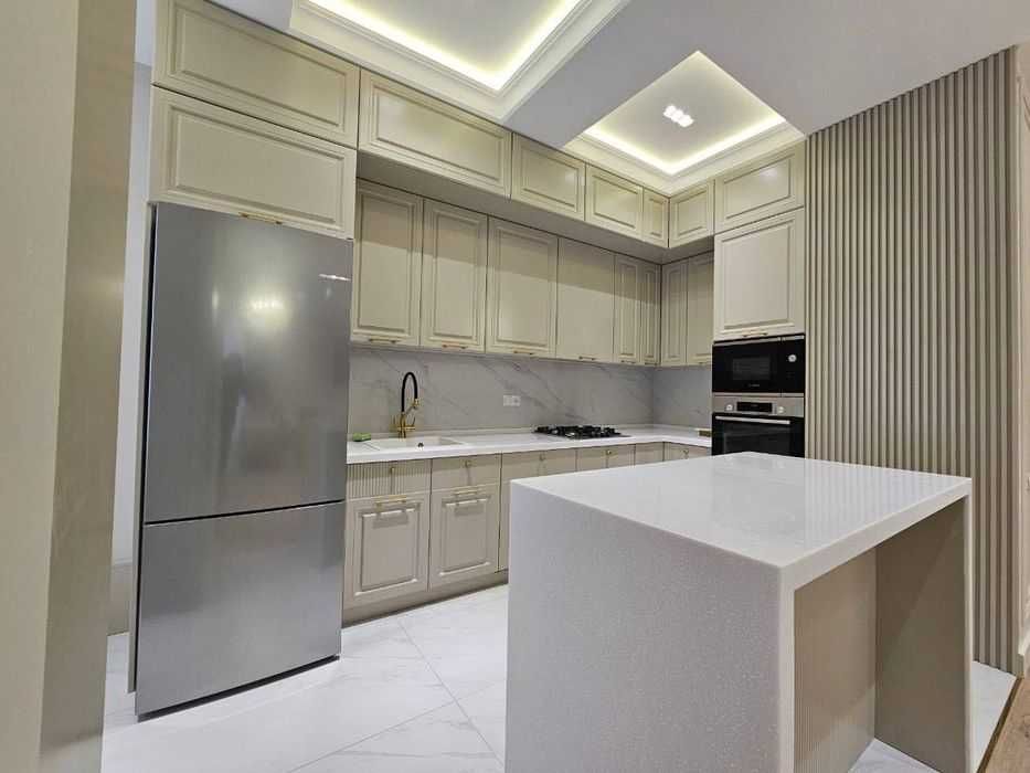 Сдаётся 4х комнатная на Махтумкули Ор-р Техно Парк