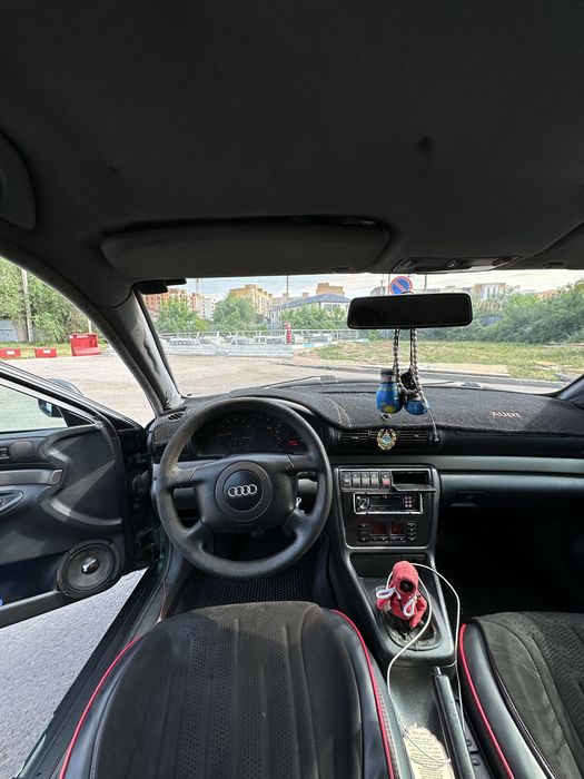 Audi A4 B5. 1998