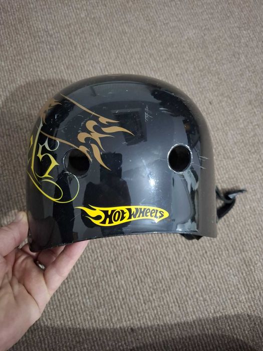 Casca skateboard  HotWheels - originala, marimea M