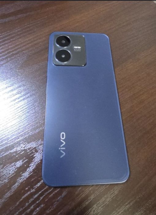 Срочно продам VIVO Y22