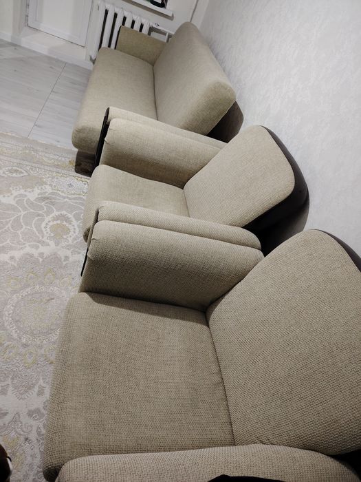 Диван 2 кіші 1 үлкен