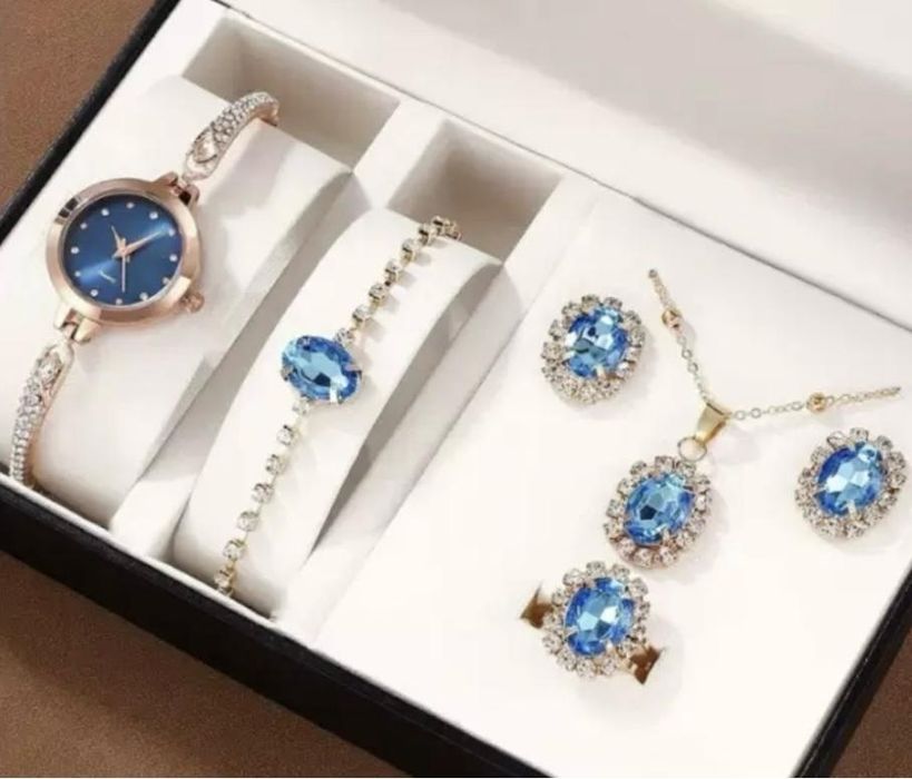 Женский набор украшений