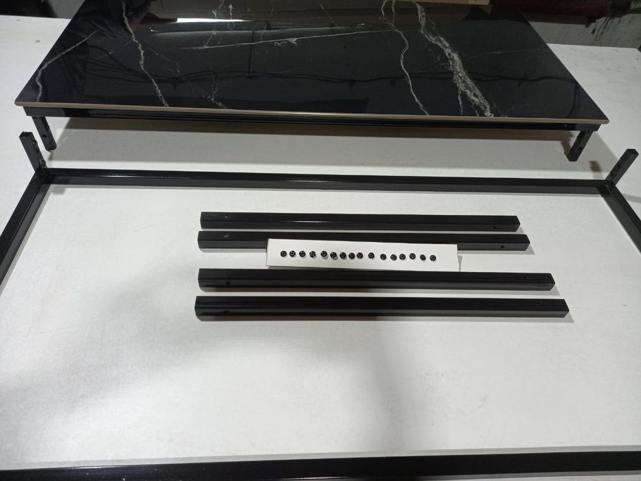 Продам разборные офисные столы.