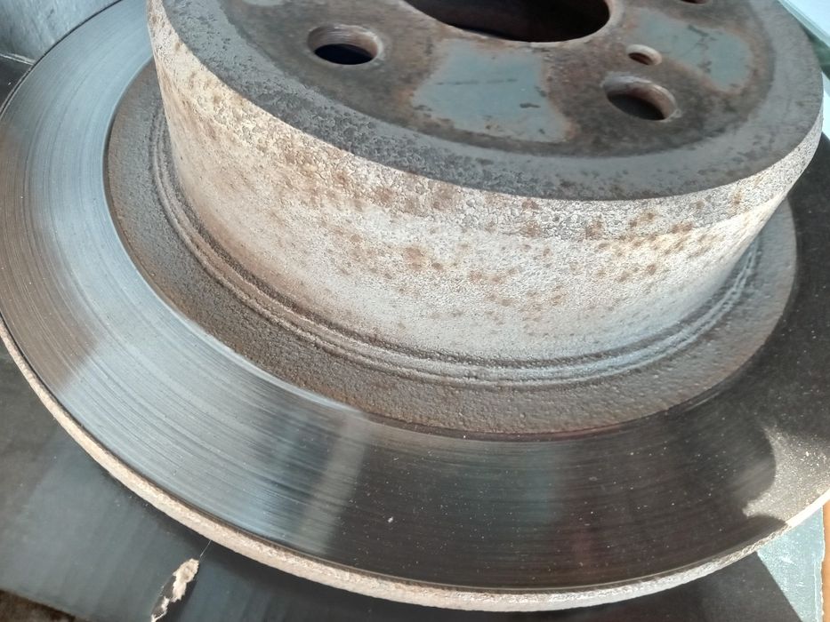 Продам тормозные диски