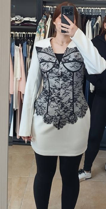 Рокля с дантела S/M