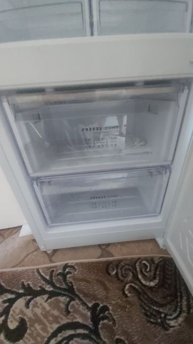Продам холодильник