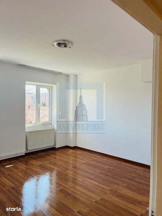 Apartament 2 camere decomandat - zona Centrul Civic