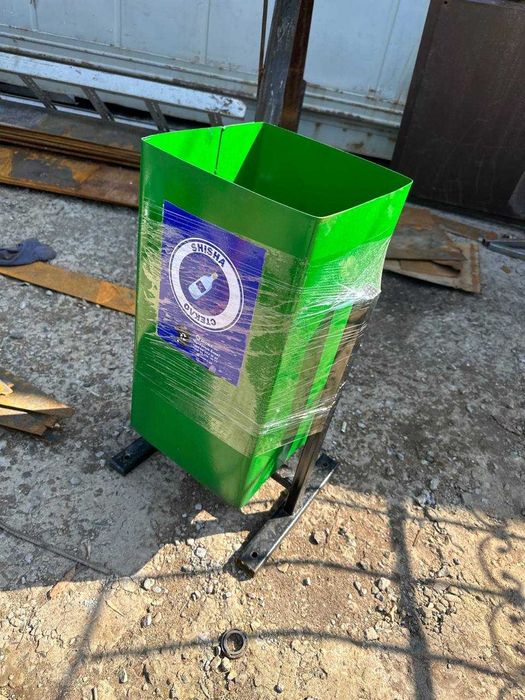 Урна металлическая уличная