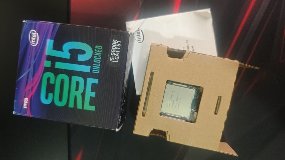 Продам Процессор I5 9600K