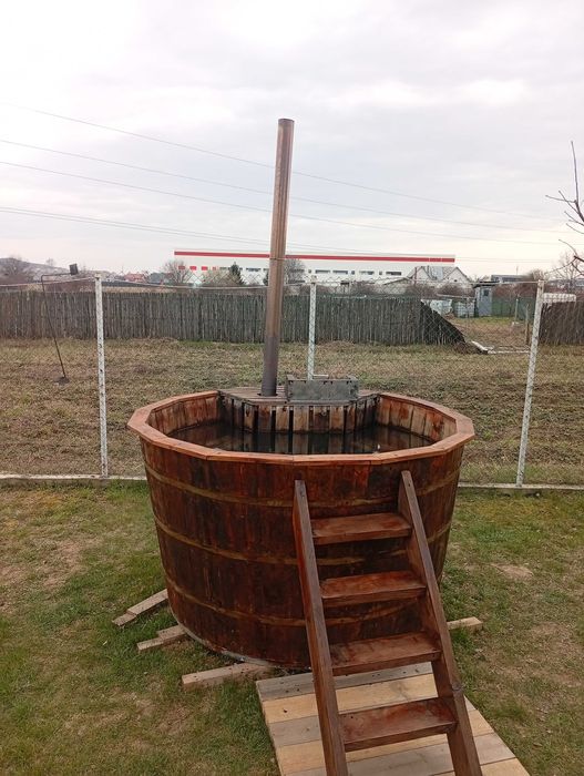 Vând ciubar de 6 persoane