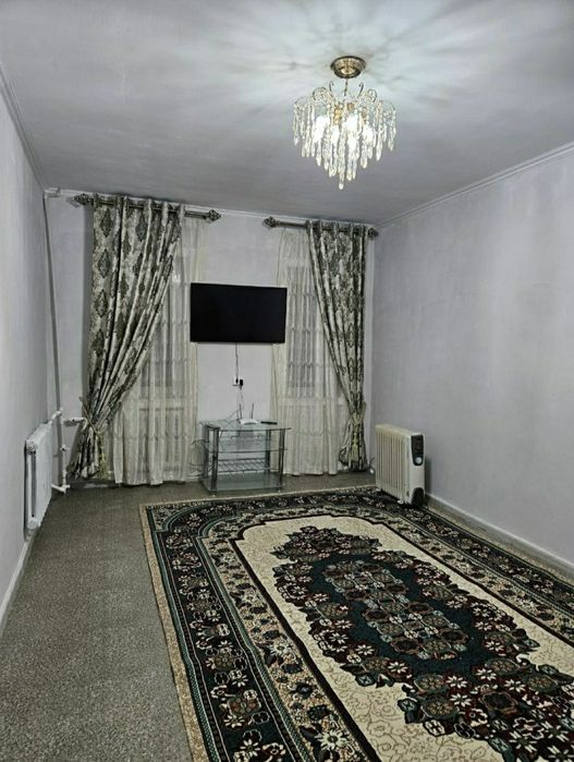 Срочна сдаётся квартира 1 ком 300$