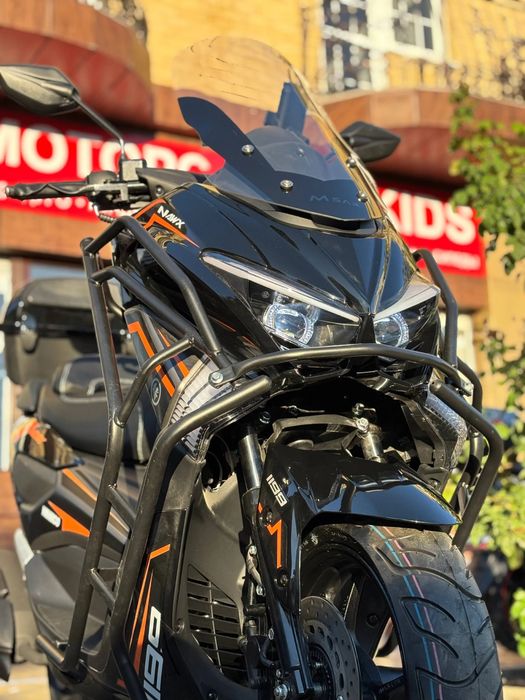 Бензиновый скутер TEZZA N-MAX 150 дисковые тормоза