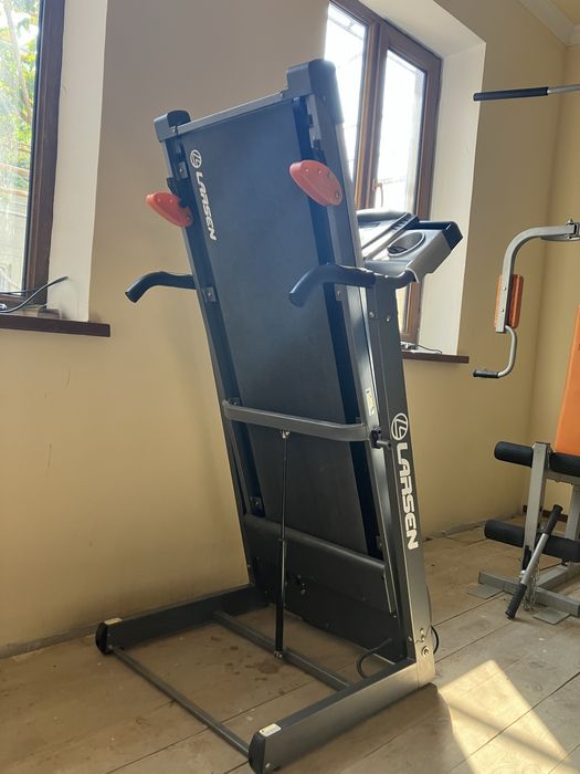 Продается беговая дорожка