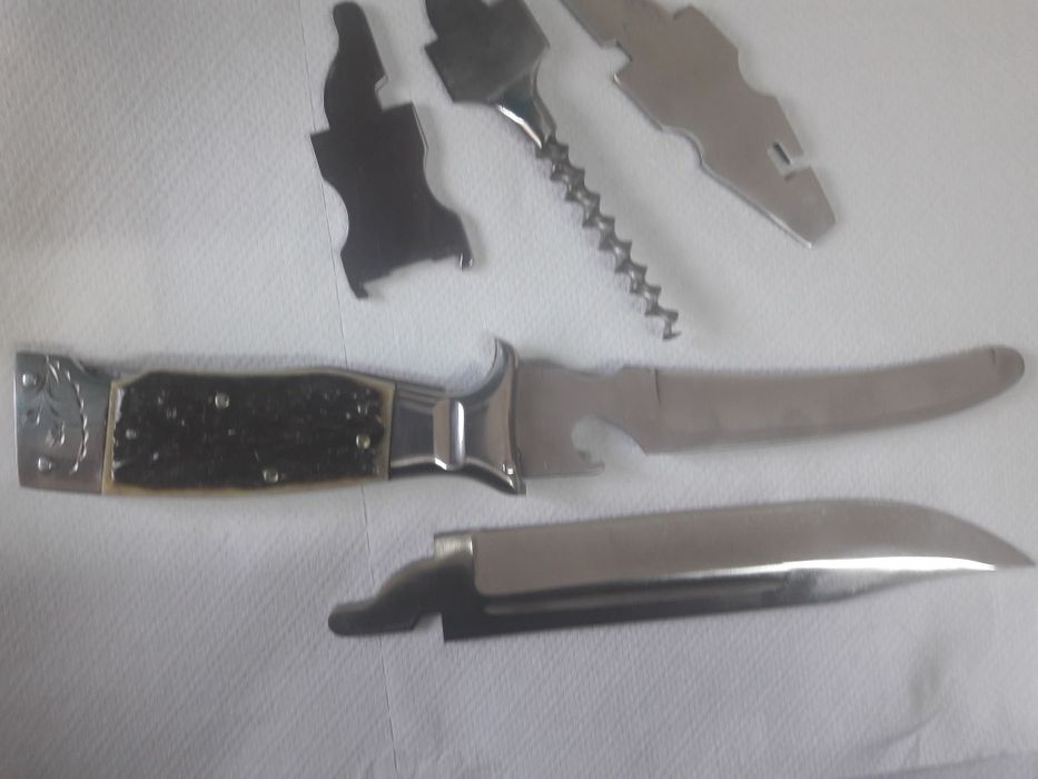 Cuțit de vînătoare multifuncțional