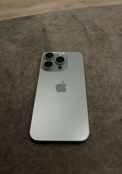 Iphone 15 pro titanium