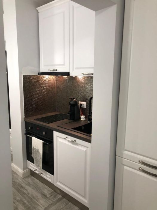 Inchiriez apartament