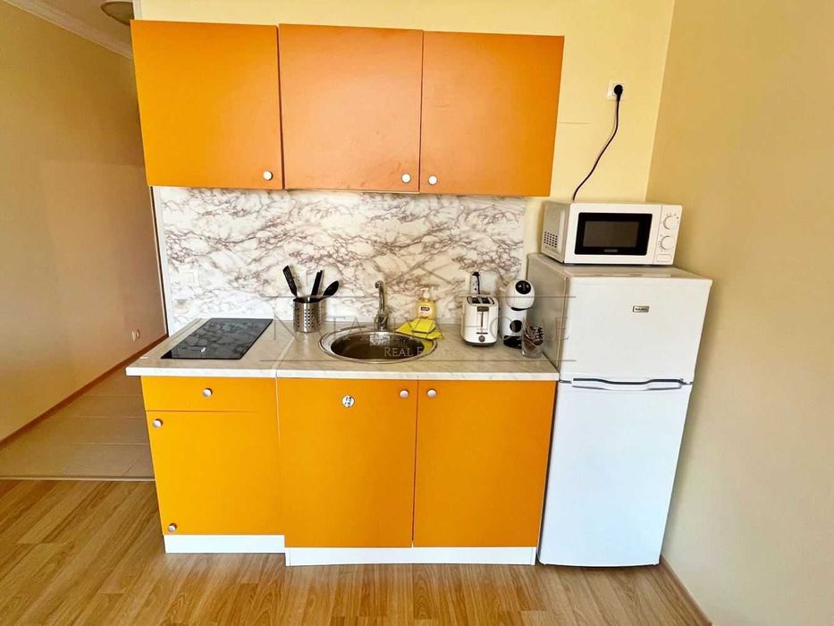 Продава се Едностаен апартамент в Черноморец - 36 кв.м за 1667 €/кв.м - Снимка #3