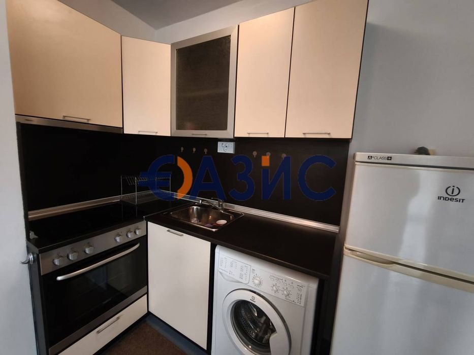 Продава се Двустаен апартамент в Свети Влас - 56 кв.м за 782 €/кв.м - Снимка #4