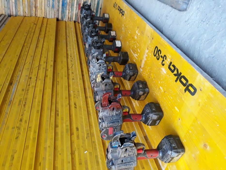 Inchiriez masina legat fier MAX scule picamere pompe de zugravit