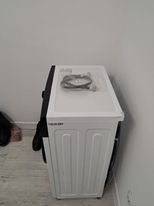 Продам стиральную машинку