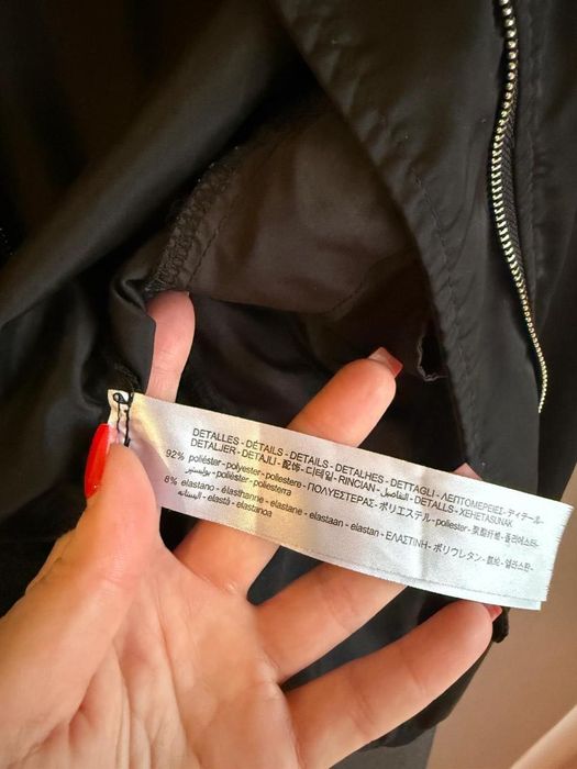 Женско късо бомбър яке ZARA