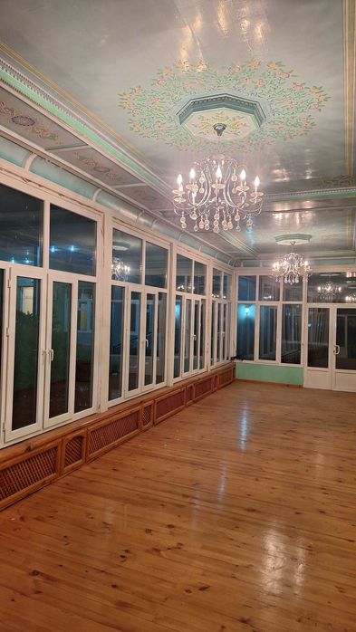 Fayizli Uy sotiladi.Farovon.City Med