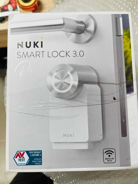 Incuietoare inteligenta Nuki Smart Lock 3.0 PRO, Wi-Fi , Bluetooth