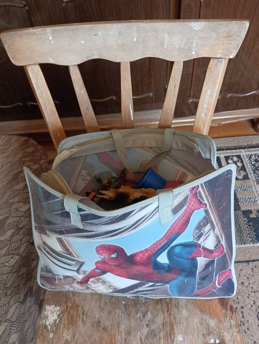 Продам детали Лего.