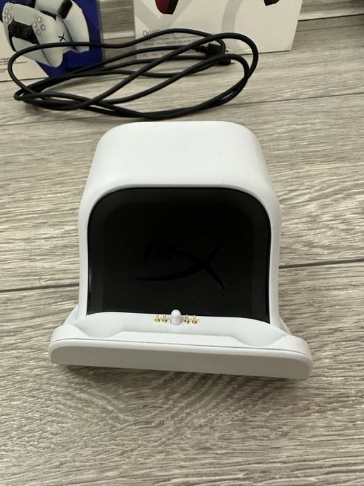 kit controller ps5 cu dock hyperx