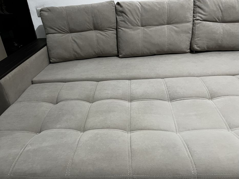 Гостинный раскладной  диван