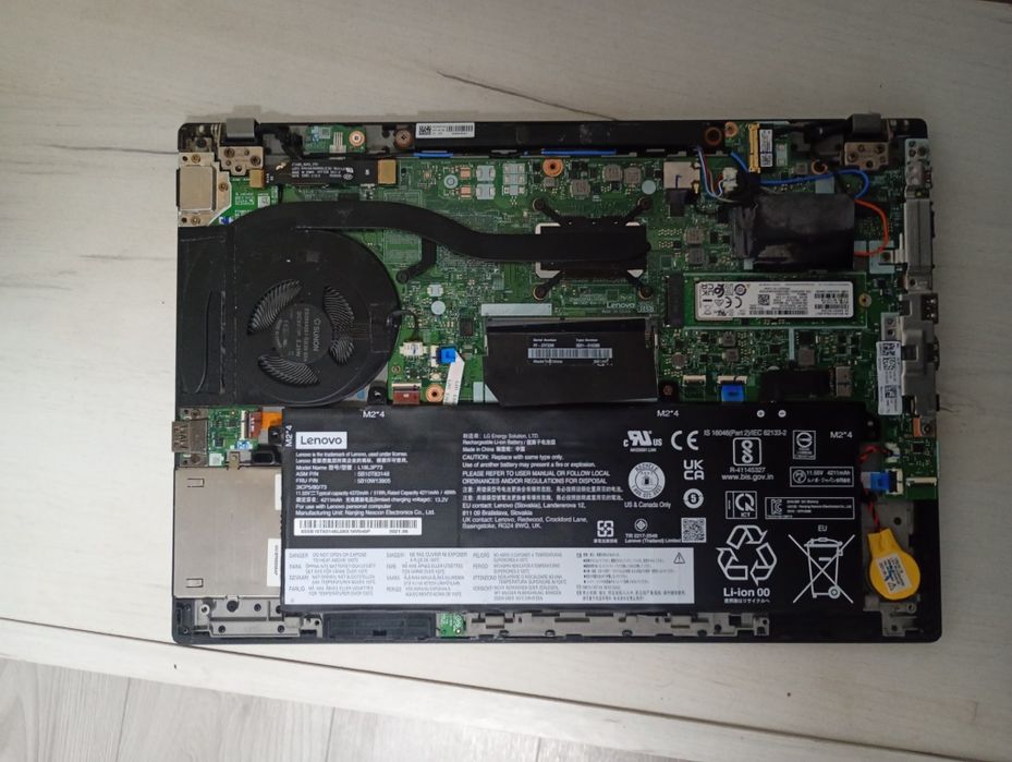 Dezmembrez laptop thinkpad t14 gen1