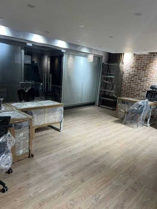 Сдам 102 м² Офис с Мебелью в Аренду. Эльбек. Zo'r Tv. Канадская школа!