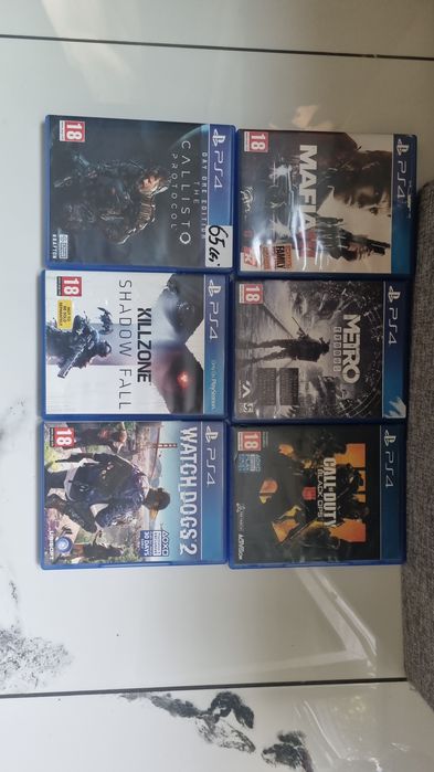 Vand PlayStation 4 500gb