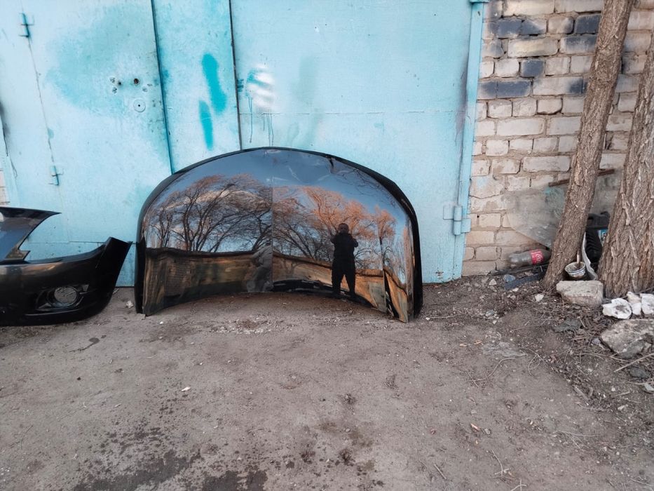 Продам капот передний на shevrolet cobalt