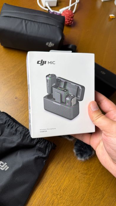 Микрофон DJI Mic 2TX + 1RX + charging case черный