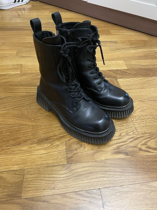 Ботинки демисезонные