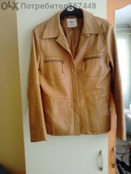 Естествена кожа дамско яке. Отговаря на Размер M