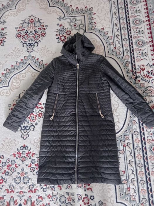 полупальто черное с замком