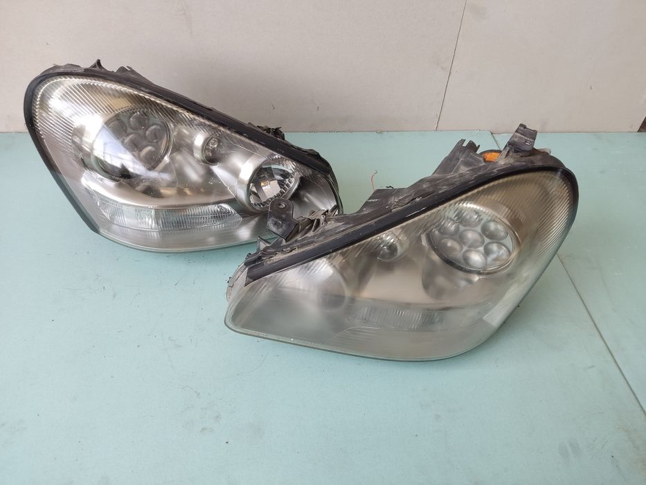 Фары Nissan CIMA