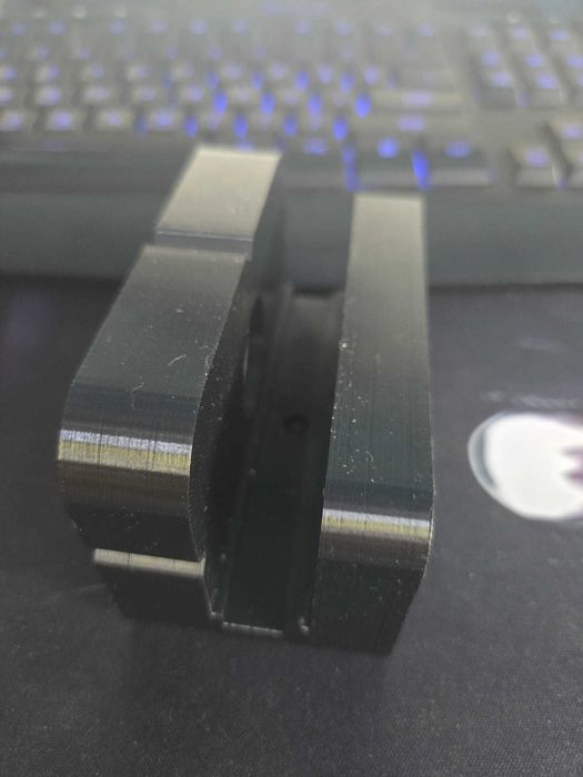 Sablon demontabil blum 17mm de la cant pentru PAL de 18mm