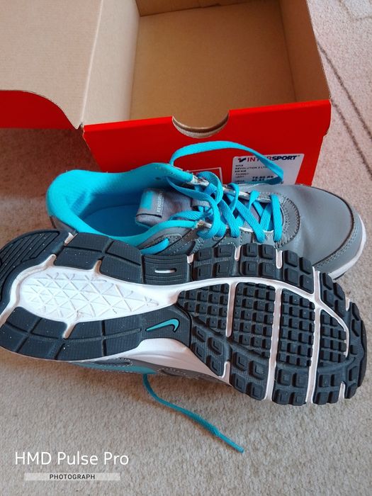 Кожени маратонки Адидас и Найк 36 номер