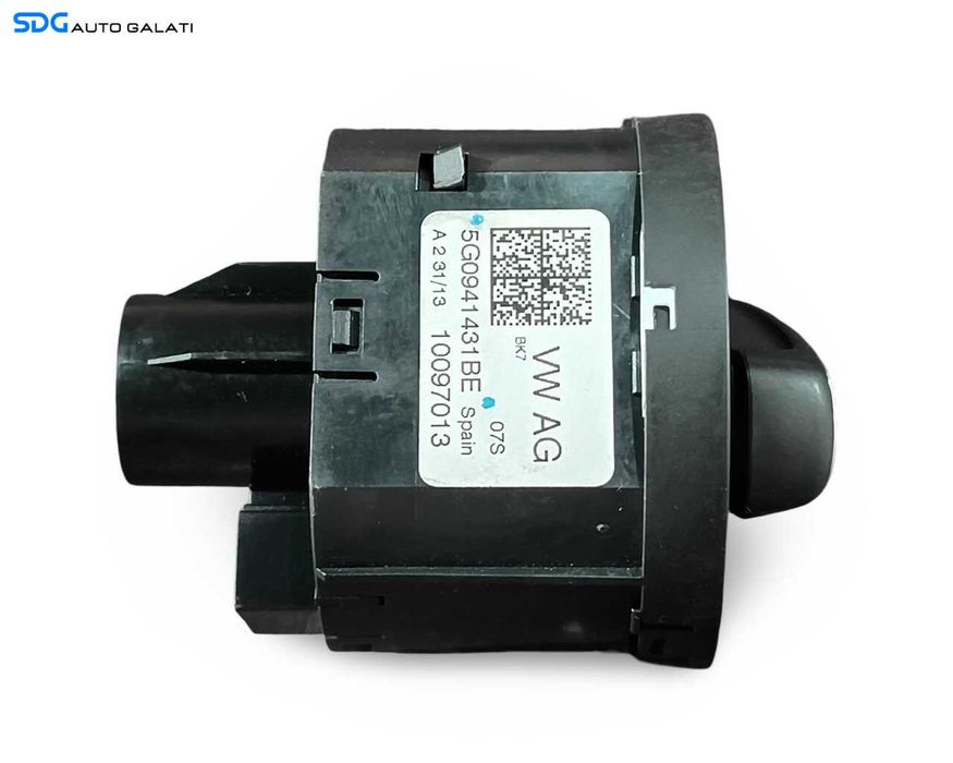 Bloc Lumini cu Proiectoare Ceata si Functia Auto Volkswagen Golf 7 2013 - 2020 Cod 5G0941431BE [LR6461]