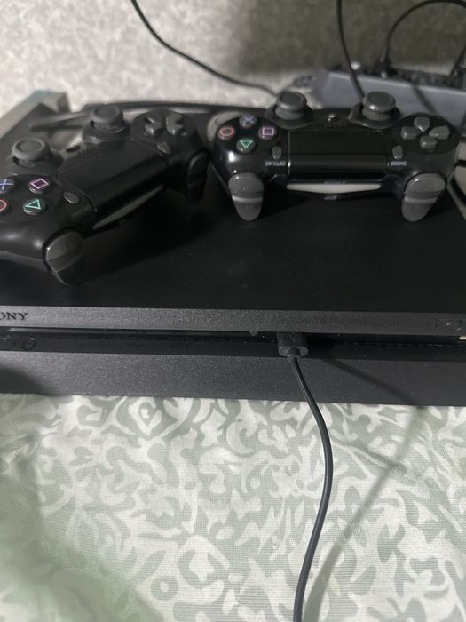 ps4 slim idealniy