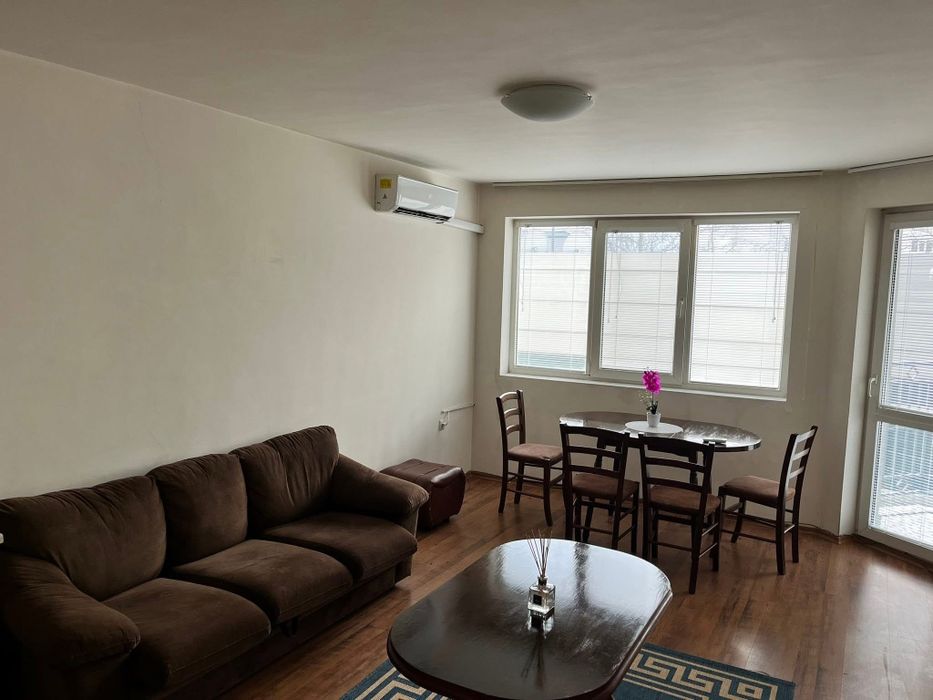 Дава се под наем Двустаен апартамент в Варна, Базар Левски - 65 кв.м за 498.27 € - Снимка #4