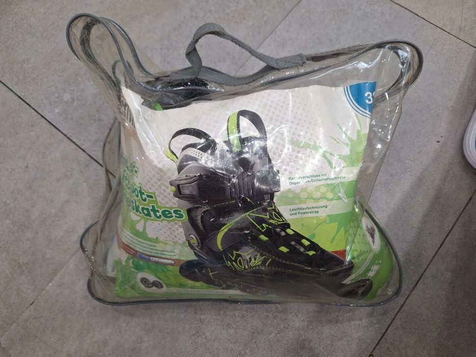 Продавам ролери.