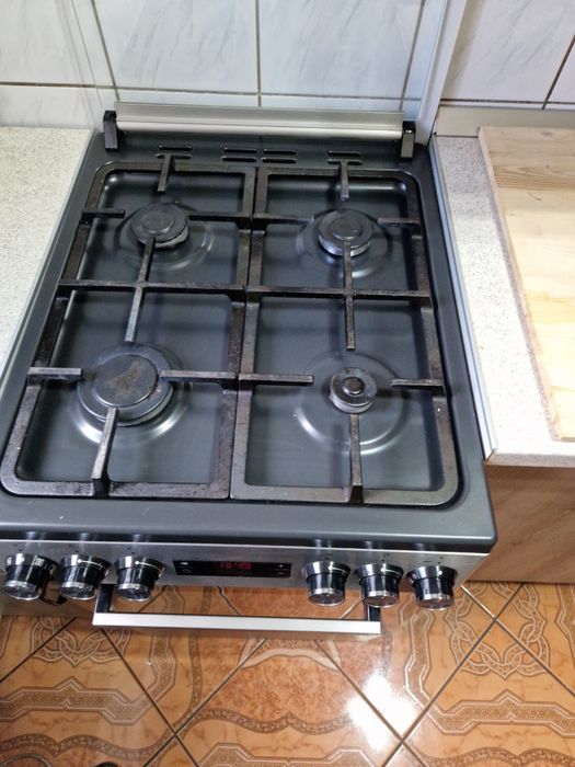 Aragaz Beko pret 800