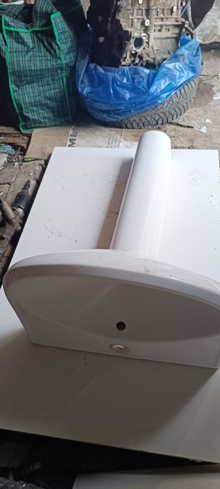 Раковина с педиставом