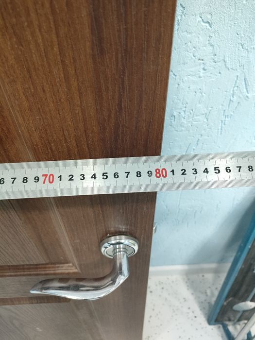 Продам двери межкомнатные